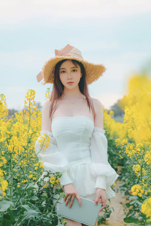 操你的逼，你舒服吗